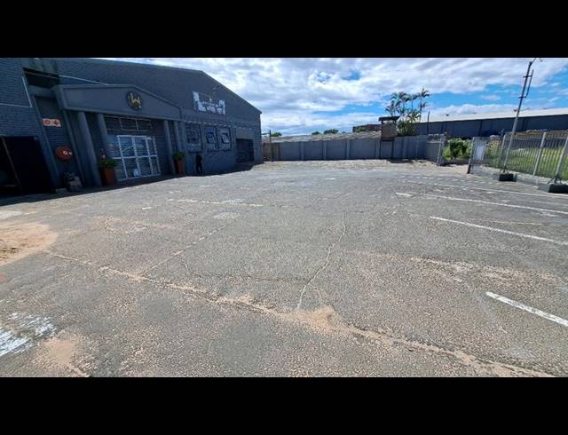 BUSINESS PROPERTY TO RENT IN RICHARDS BAY EXT 7